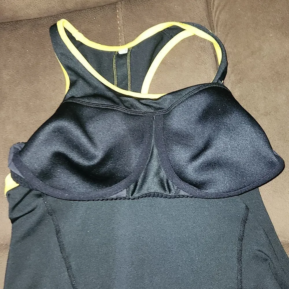 Nike Livestrong Racerback Tank Top Sports Bra L